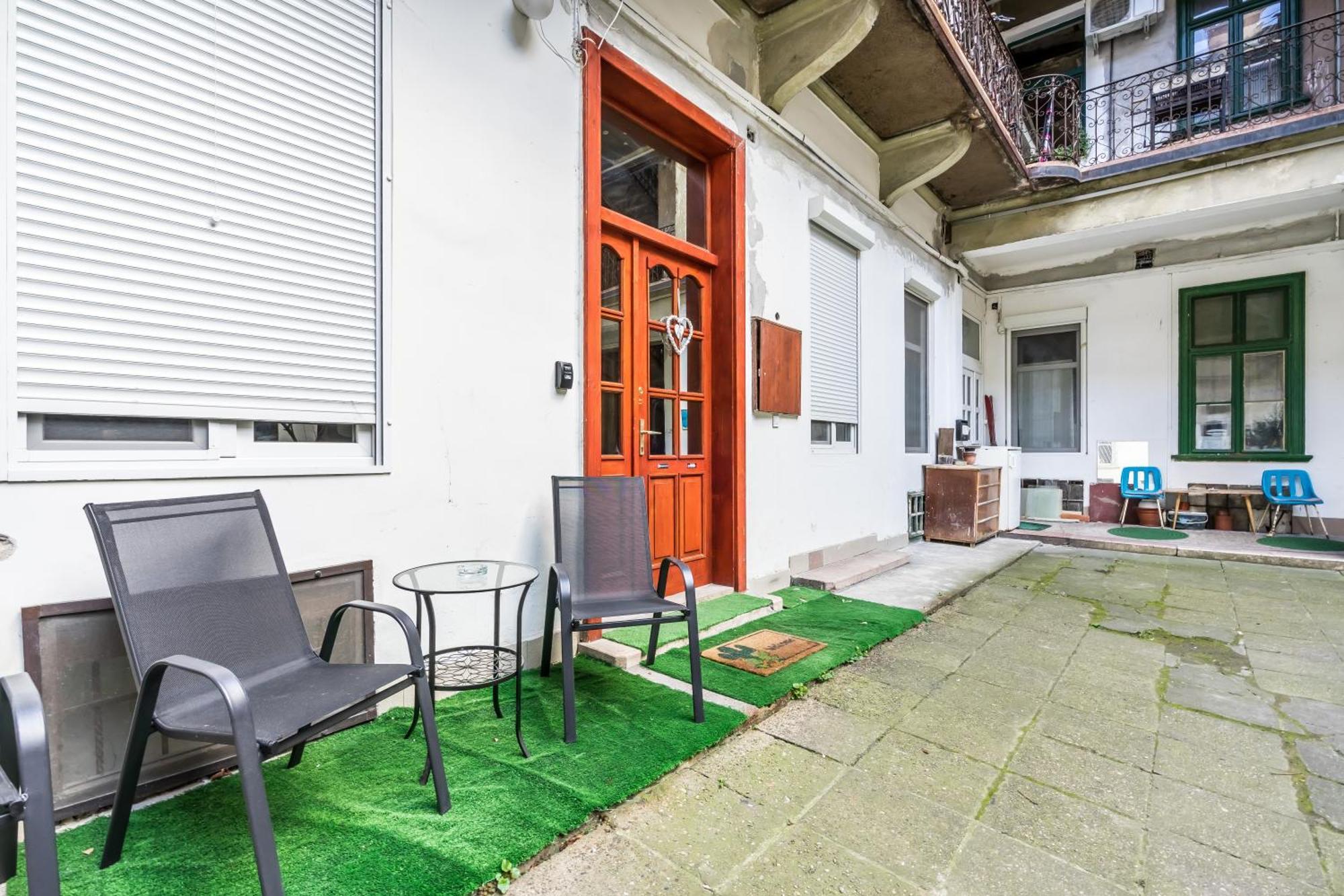 Apartment Bpr Stylish Mosaic With Terrace